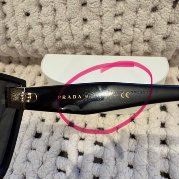 Prada Sunglass - Picture 14 of 16
